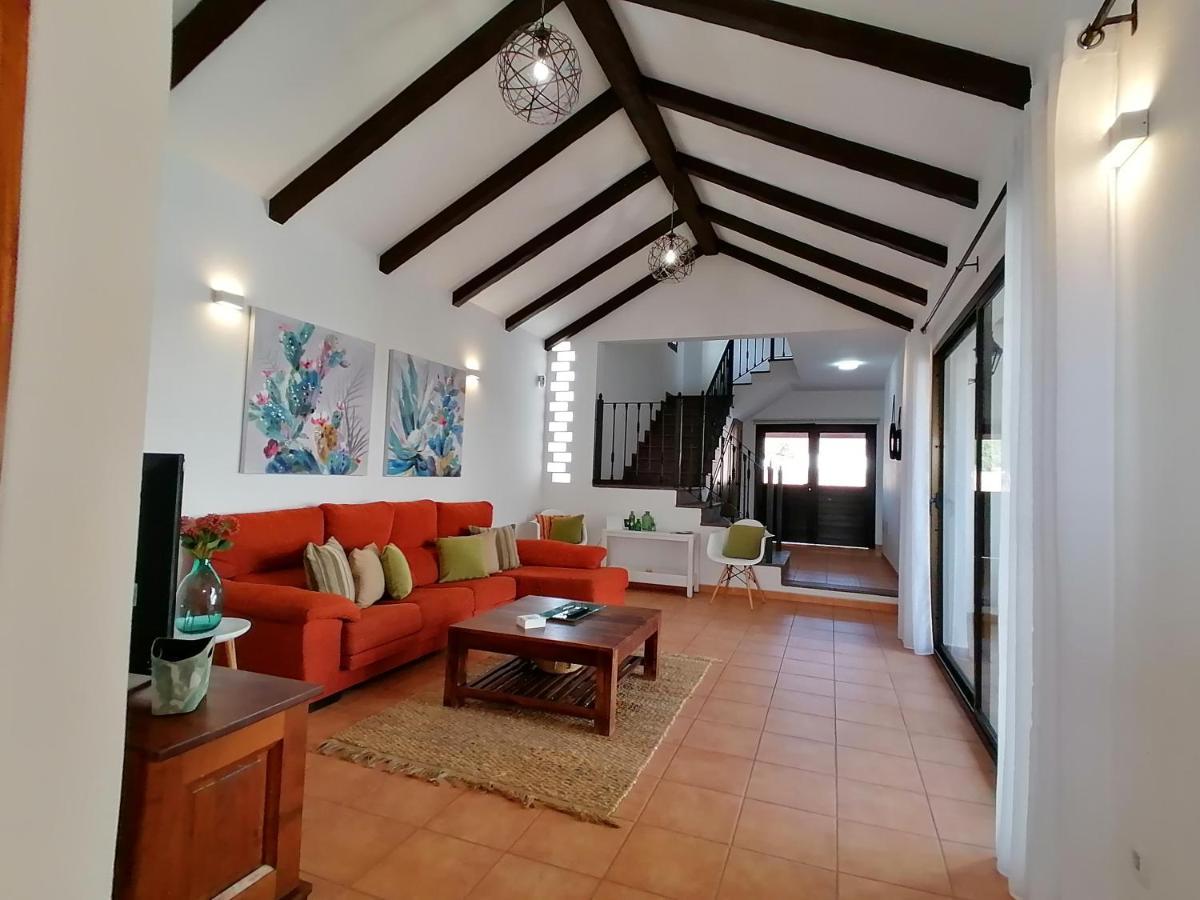 Вілла Casa La Florida Tuineje Екстер'єр фото